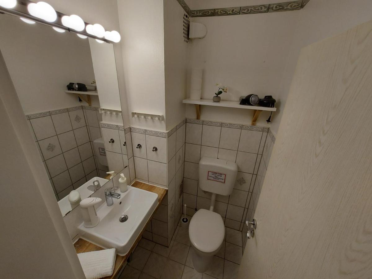 Overnight Apartment Κολωνία Εξωτερικό φωτογραφία
